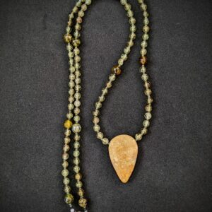 Pom Pom Agate